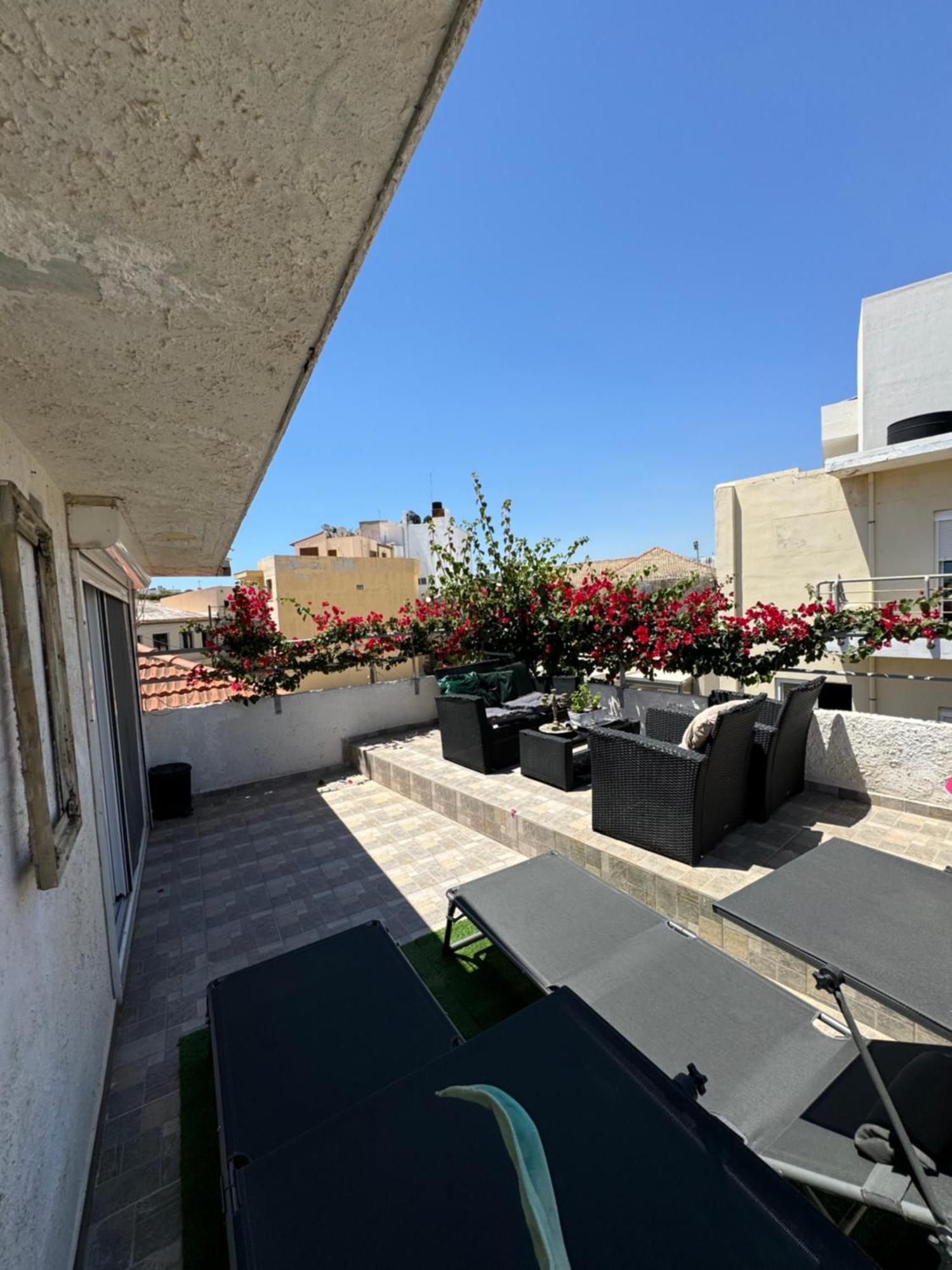 Papyrus City Centre Apartments Ираклион Экстерьер фото