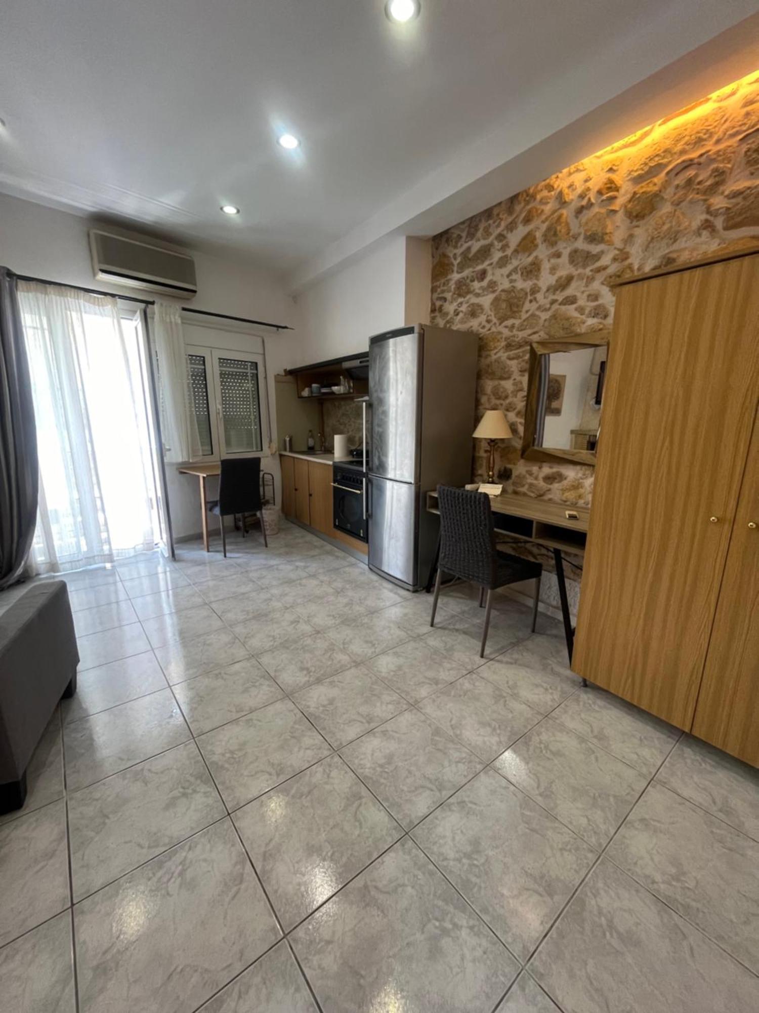 Papyrus City Centre Apartments Ираклион Экстерьер фото